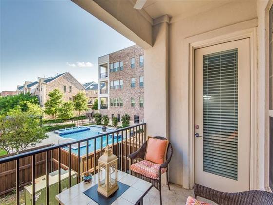 Building Photo - 2 Bedroom in Addison, TX
