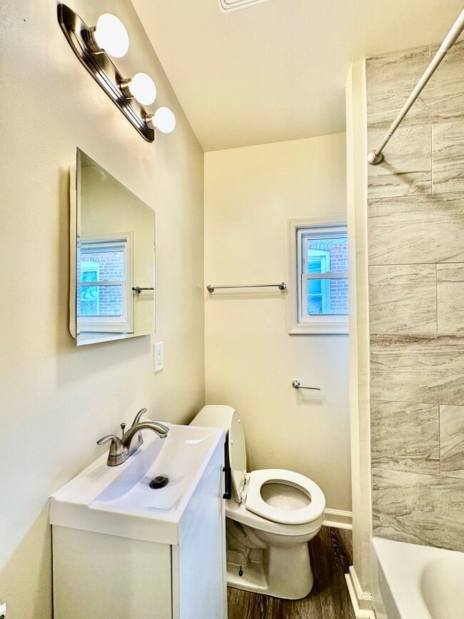 Foto del edificio - 4 Bedroom Home