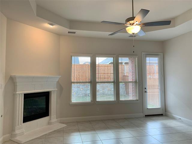 Building Photo - 822 Susan St