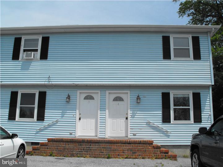 Foto principal - 109 E Sewell St