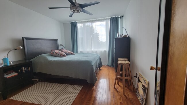 Foto del edificio - 6405 Boulevard E