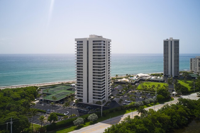 Foto del edificio - 5550 N Ocean Dr