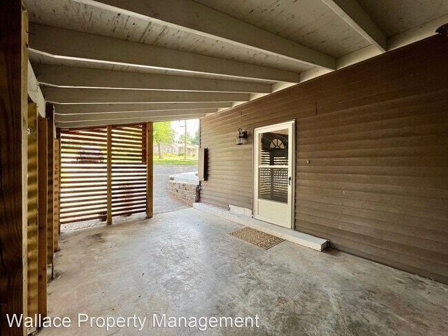 Foto del edificio - 2 br, 1.5 bath House - 7435 Westridge Drive