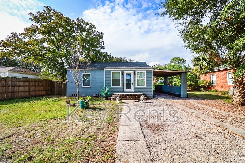 Foto principal - 206 Brown Rd