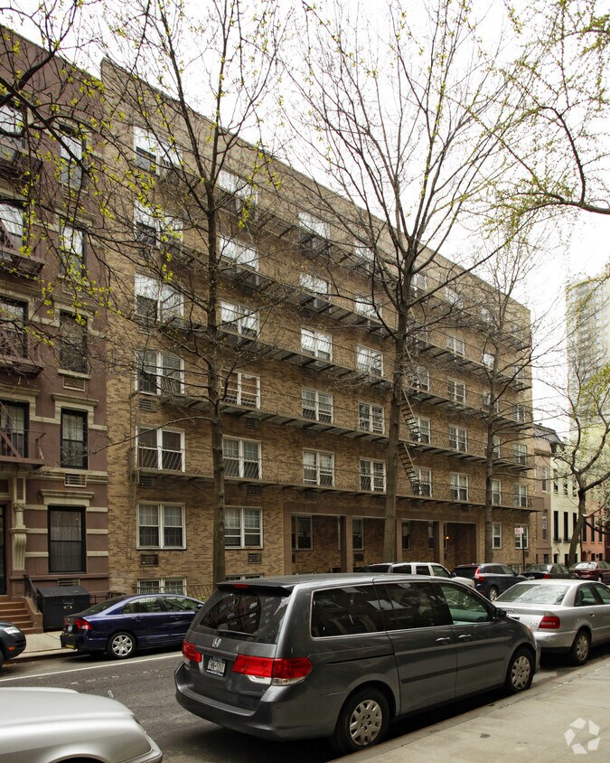Apartamentos en la 528 E 89th ¡St - 530-530 E 89th