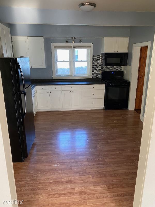 Foto del edificio - 4 br, 2 bath House - 116 East Main Street