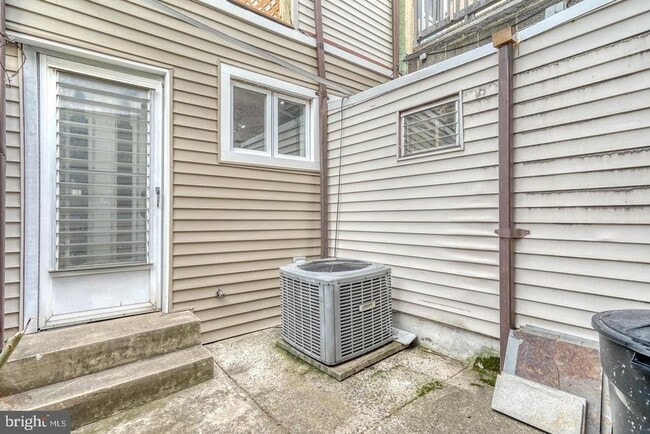 Foto del edificio - 2658 E Dauphin St