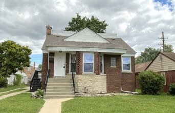 Building Photo - 9835 S 54th Ave