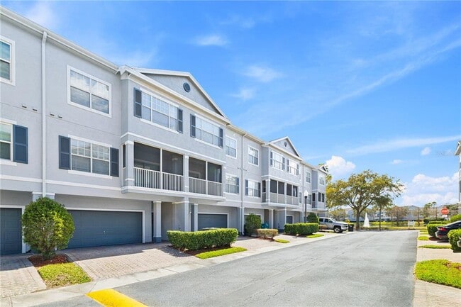 Building Photo - 2532 Grand Central Pkwy