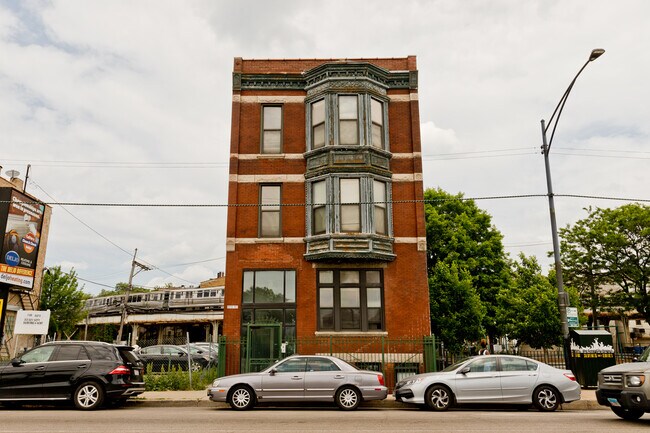 Building Photo - 1769 N Clybourn Ave