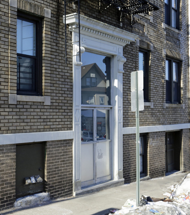 Building Photo - 140-144 Broadway