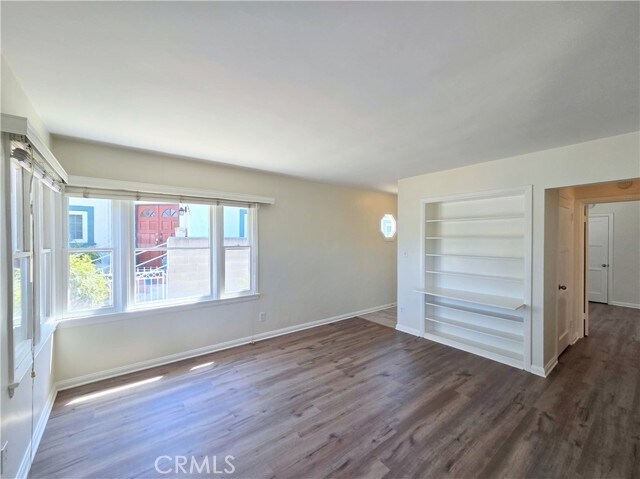 Building Photo - 3223 Lemon Ave