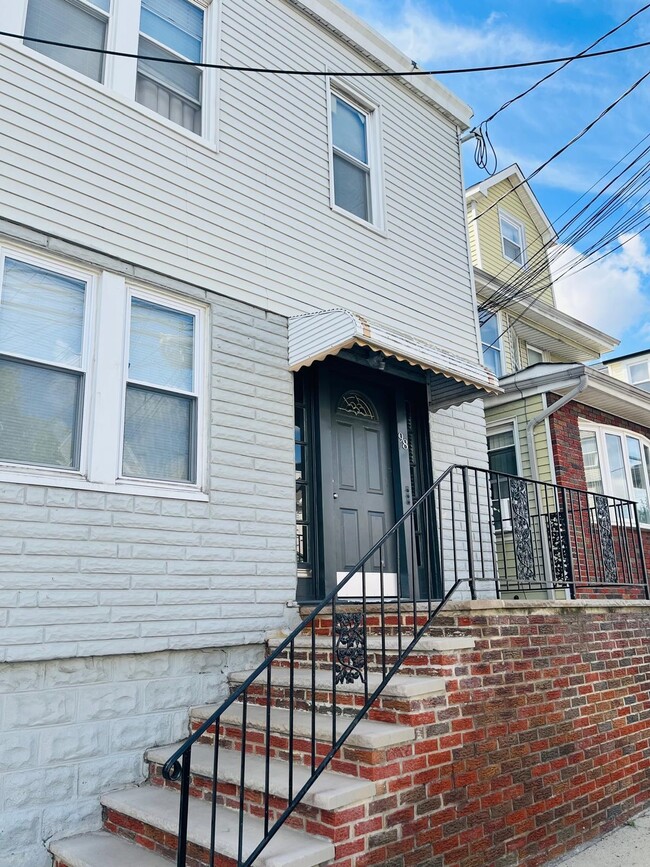 Foto del edificio - 98 Bergen Ave