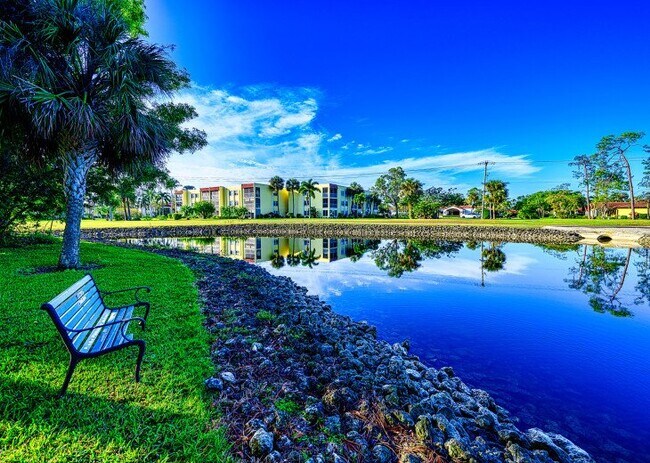 Foto del edificio - 441 Quail Forest Blvd