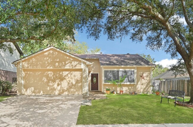 Foto del edificio - 19330 Evening Glen Dr