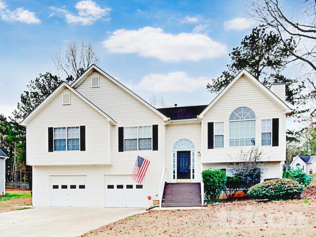 Building Photo - 6405 Cardiff Ln