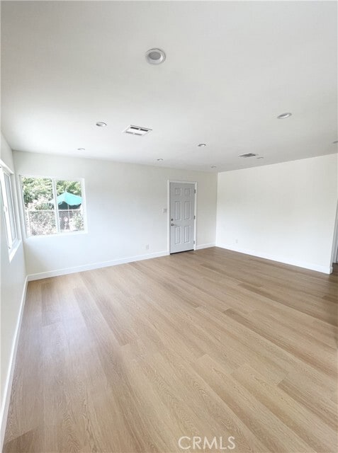 Building Photo - 8600 Tilden Ave