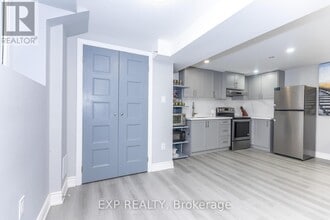 Building Photo - 3270 Klaiman Dr