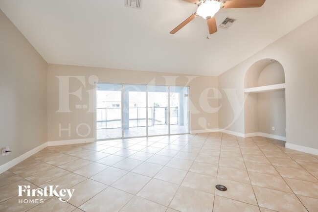 Foto del edificio - 346 NE 23rd St