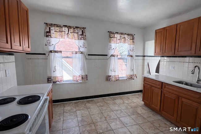 Foto del edificio - 805 Capitol Ave