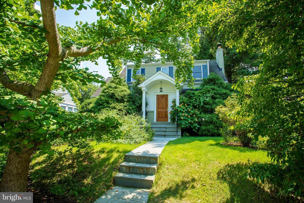 Foto principal - 5906 Conway Rd