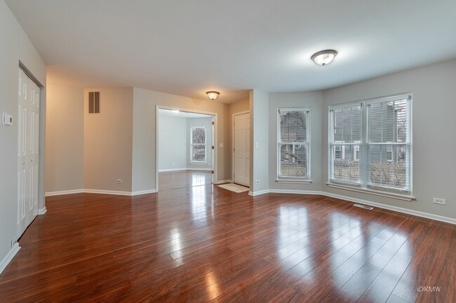 Building Photo - 1080 Rockport Dr