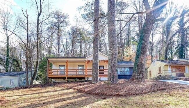 Foto del edificio - 2230 Beecher Cir SW