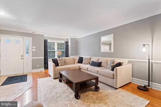 Foto del edificio - 1416 Redwood Ct