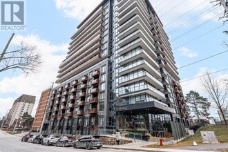 Building Photo - 21 Park St E