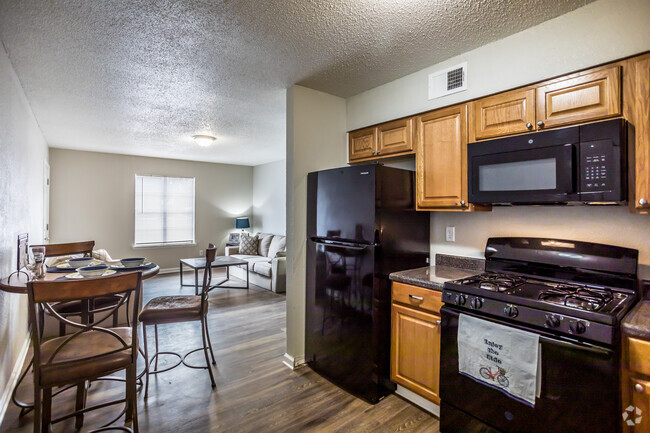 2HAB, 1BA - 750 ft² - Holmes Pointe