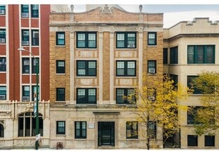 Building Photo - 511 W Belmont Ave