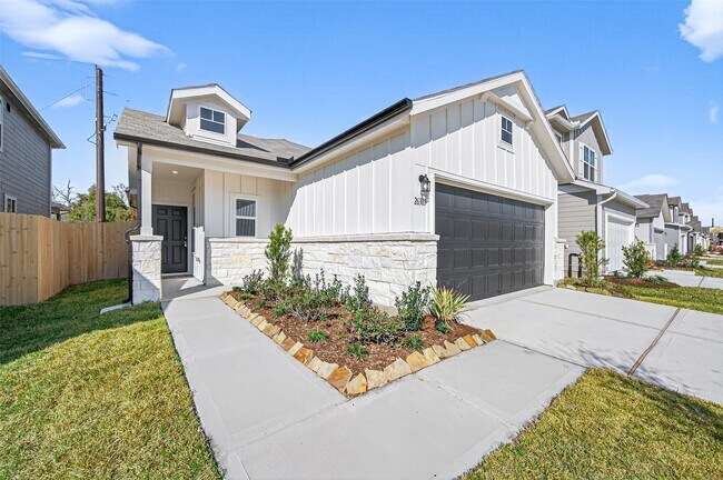 Foto del edificio - 26383 Cedar Sedge Dr