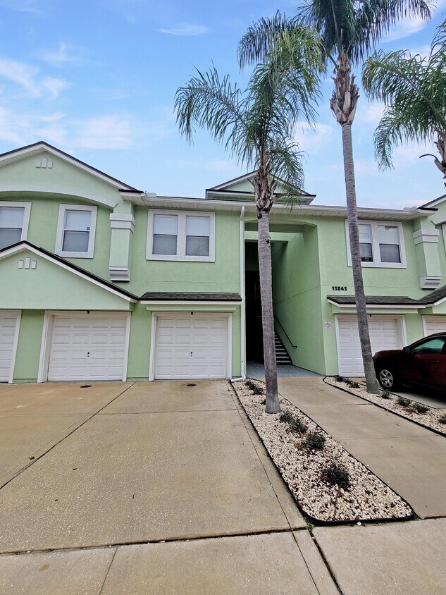 13843 Herons Landing Way, Jacksonville, FL 32224 Townhome Rentals in