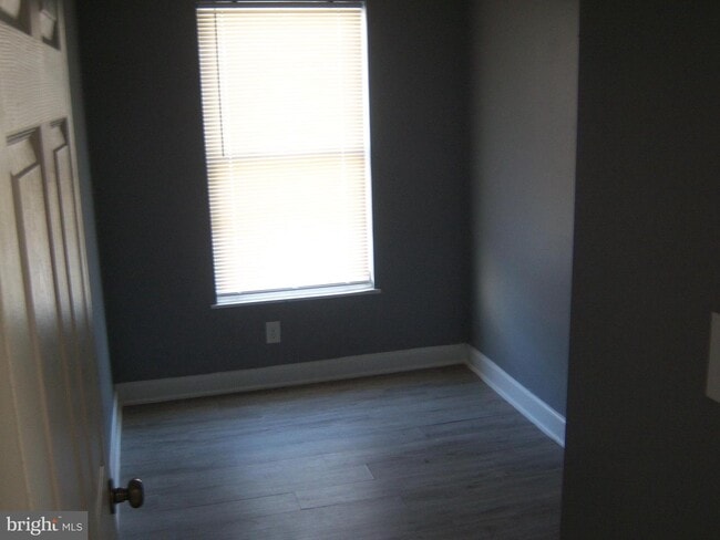 Building Photo - 1832 Kitty Hawk Rd