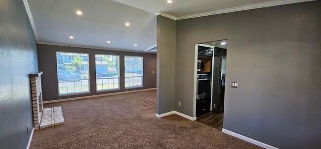 Foto del edificio - Stunning Updated Home in Kirkland’s Covete...