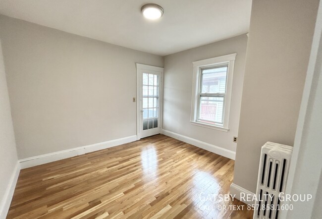 Foto del edificio - 120 Hillside St