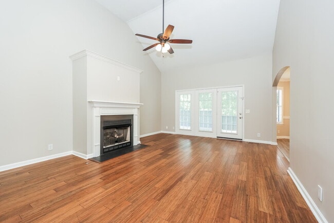 Foto del edificio - 6381 Paddington Way