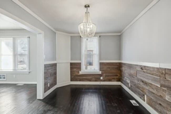 Foto del edificio - Spacious 4-Bedroom Home in South Wichita - Close to Downtown with a Large Backyard