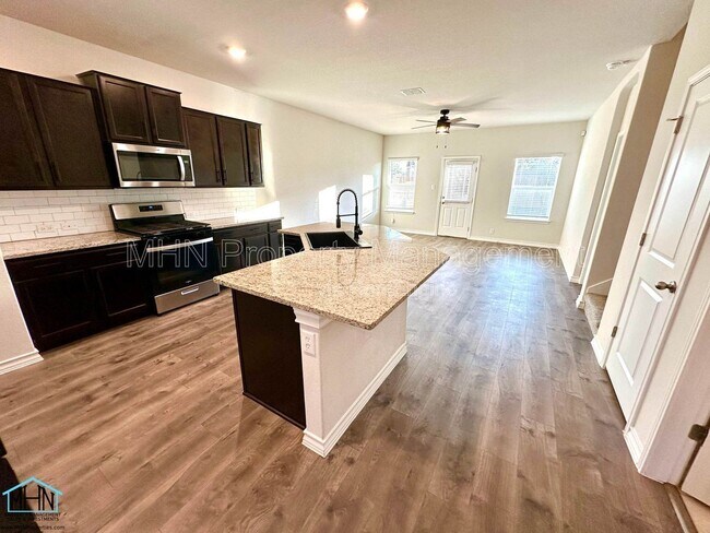 Foto del edificio - 13722 Trinity Cv