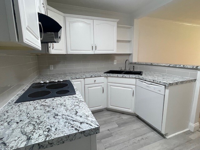 Foto del edificio - 465 Laurina St