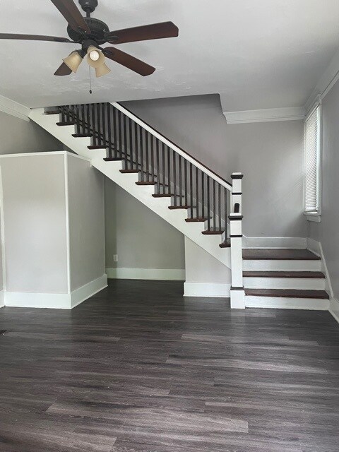 Building Photo - 3633 Carnes Ave