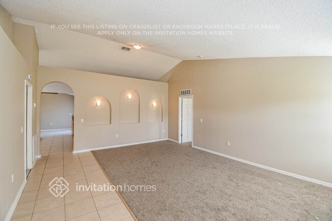 Building Photo - 4024 Half Moon Cir