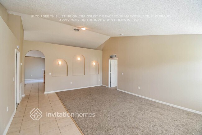 Foto del edificio - 4024 Half Moon Cir