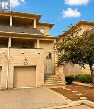 Building Photo - 587 Thompson Rd S