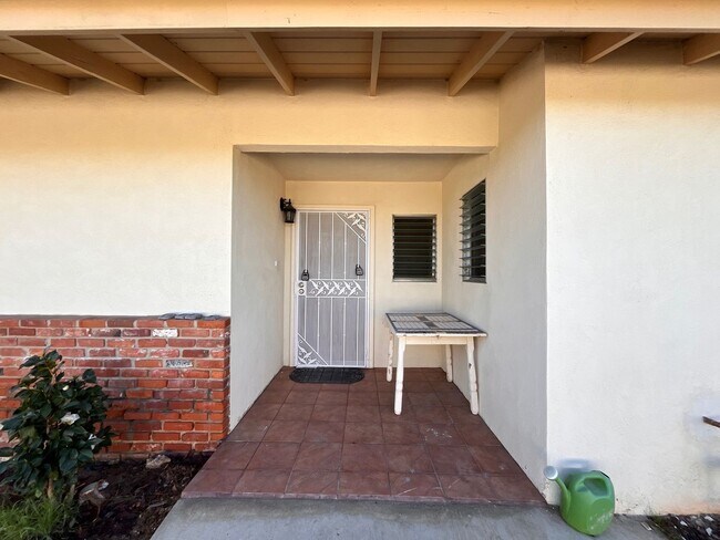 Foto del edificio - Spectacular Retro Home in a Rural Setting with Views and Space