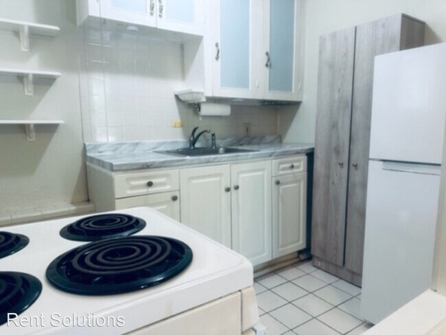 Building Photo - 3 br, 1 bath House - 2417 11th St N