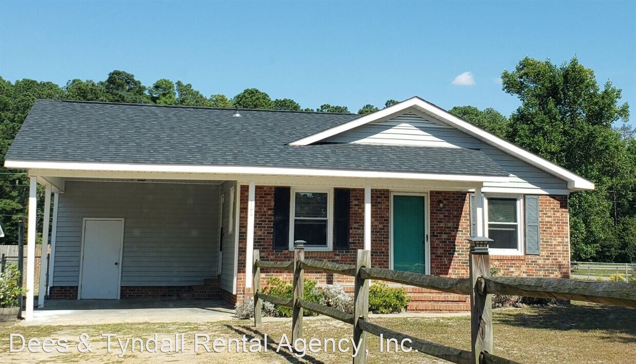 Primary Photo - 3 br, 2 bath House - 100 J.R. Place