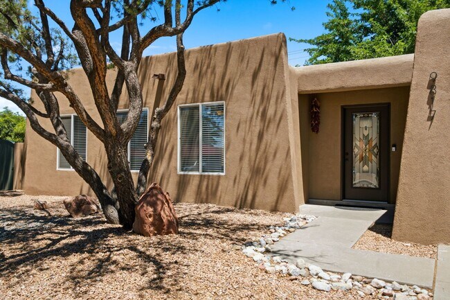 Building Photo - Exceptional Property in the NE Heights