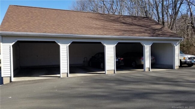 Building Photo - 420 Lady Bug Ln