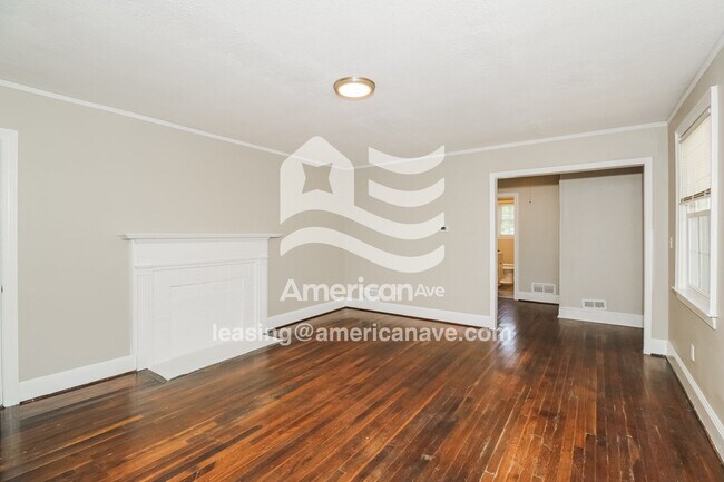 Building Photo - 1807 Kennedy Dr